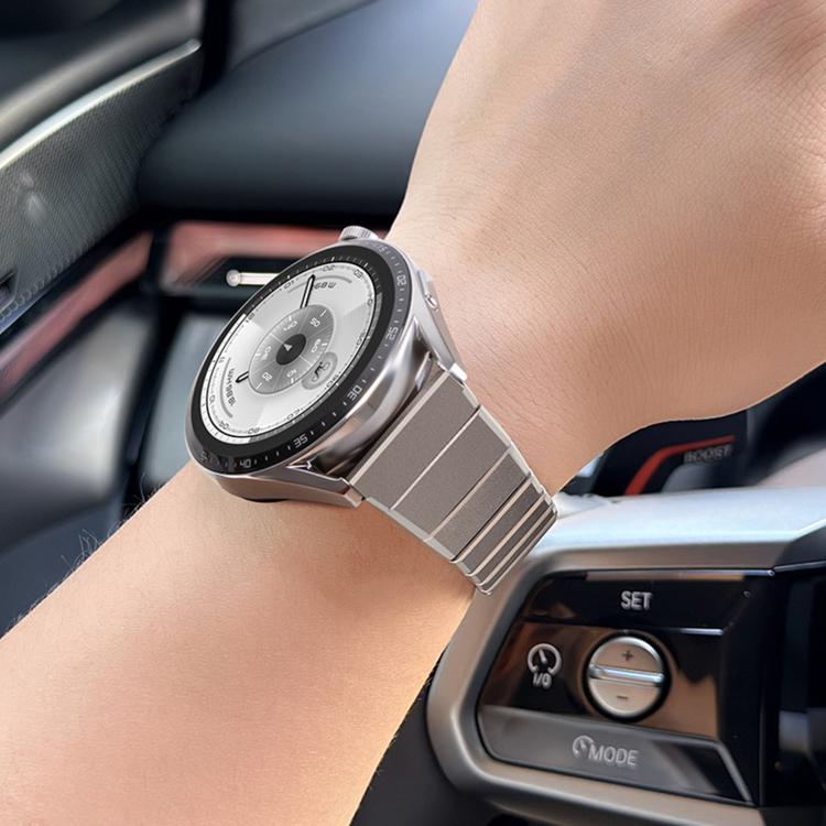 Spring Bar Butterfly Clasp One Bead Titanium Metal Watch Band, 22mm